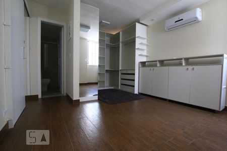 Suite de apartamento para alugar com 2 quartos, 70m² em Setor Oeste, Goiânia