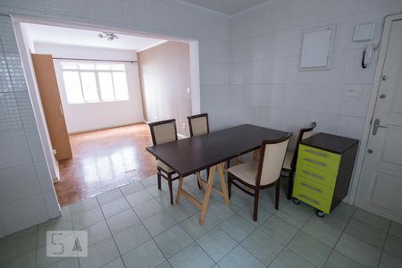 Cozinha de apartamento para alugar com 2 quartos, 70m² em Perdizes, São Paulo