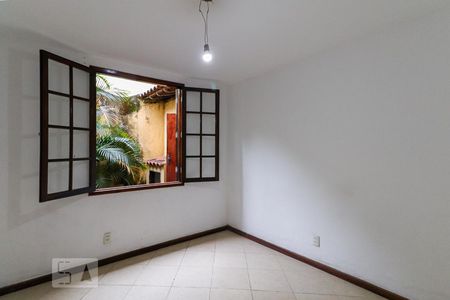 Quarto 1 de casa à venda com 3 quartos, 692m² em Recreio dos Bandeirantes, Rio de Janeiro