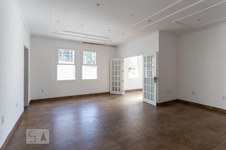 Sala de casa para alugar com 3 quartos, 240m² em Santa Tereza, Porto Alegre