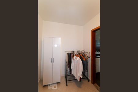 Closet de casa à venda com 4 quartos, 250m² em Vargem Pequena, Rio de Janeiro