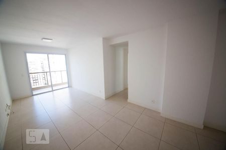 Sala  de apartamento para alugar com 3 quartos, 103m² em Icaraí, Niterói