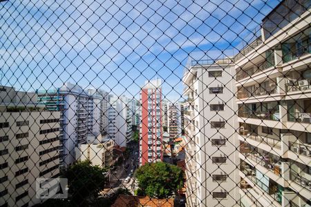 Vista da varanda  de apartamento para alugar com 3 quartos, 103m² em Icaraí, Niterói