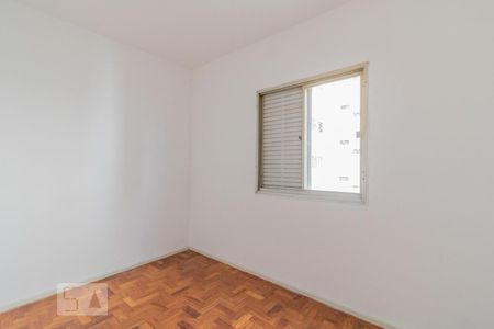 Quarto 1 de apartamento para alugar com 2 quartos, 60m² em Rudge Ramos, São Bernardo do Campo