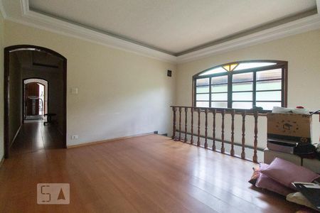 Sala de casa à venda com 2 quartos, 190m² em Vila Ivone, São Paulo