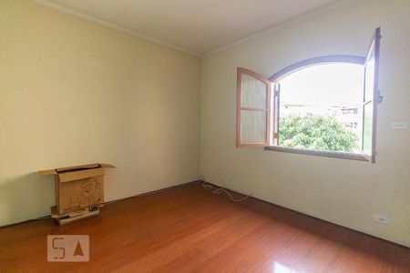 Suíte de casa à venda com 2 quartos, 190m² em Vila Ivone, São Paulo