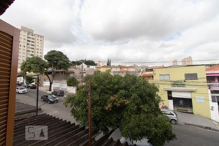 Casa à venda com 190m², 2 quartos e 2 vagas Casa à venda com 190m², 2 quartos e 2 vagasVista