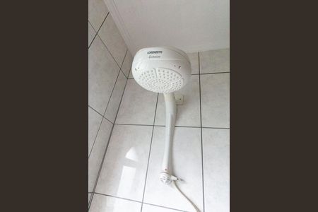 Casa à venda com 190m², 2 quartos e 2 vagas Casa à venda com 190m², 2 quartos e 2 vagasBanheiro