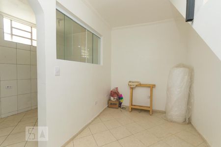 Sala de estar de casa à venda com 2 quartos, 140m² em Jardim Jabaquara, São Paulo