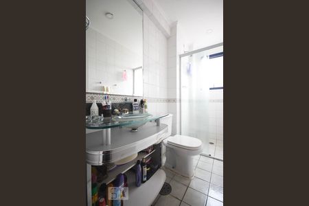 Banheiro de apartamento à venda com 3 quartos, 110m² em Vila Andrade, São Paulo