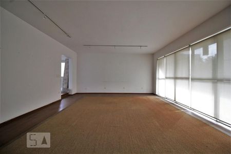 Apartamento para alugar com 299m², 3 quartos e 3 vagasSala