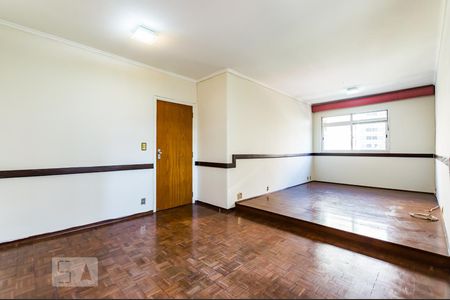 Apartamento para alugar com 90m², 3 quartos e 1 vagaSala