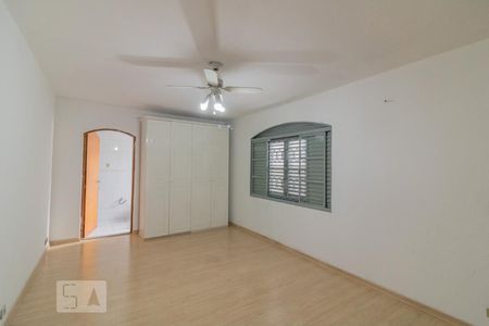 Quarto 1 de casa para alugar com 3 quartos, 140m² em Rudge Ramos , São Bernardo do Campo