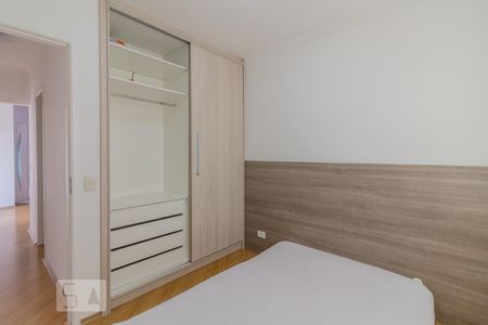 Quarto 01 de apartamento para alugar com 3 quartos, 65m² em Vila America, Santo André