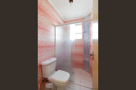 Banheiro de apartamento à venda com 1 quarto, 46m² em Jardim Roberto, Osasco