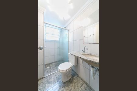 Banheiro de apartamento para alugar com 2 quartos, 58m² em São Bernardo, Campinas