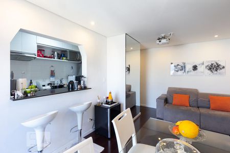 Sala de apartamento à venda com 2 quartos, 60m² em Brooklin Paulista, São Paulo