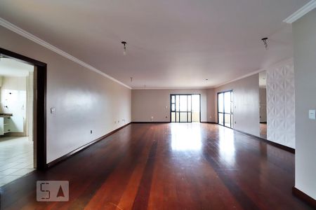 Sala de apartamento para alugar com 4 quartos, 213m² em Vila Bastos, Santo André