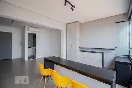 Cozinha de kitnet/studio à venda com 1 quarto, 33m² em Bom Retiro, São Paulo