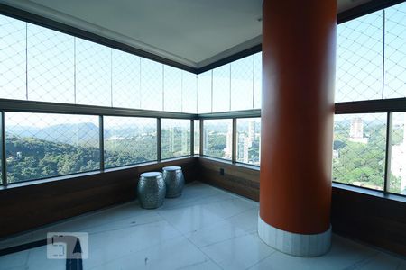 varanda gourmet de apartamento à venda com 4 quartos, 278m² em Vila da Serra, Nova Lima