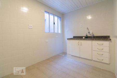 Cozinha de casa para alugar com 2 quartos, 80m² em Vila Prudente, São Paulo