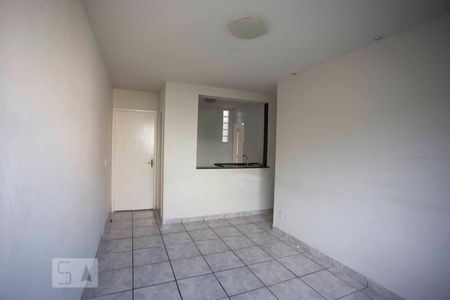 sala de apartamento para alugar com 3 quartos, 70m² em Santa Rosa, Niterói