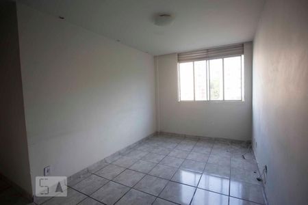 sala de apartamento para alugar com 3 quartos, 70m² em Santa Rosa, Niterói
