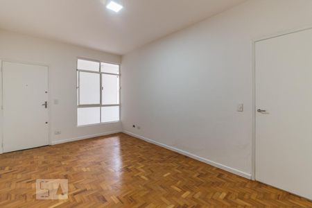 Sala de apartamento para alugar com 2 quartos, 70m² em Pinheiros, São Paulo