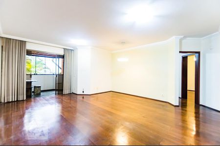 Sala de apartamento para alugar com 4 quartos, 117m² em Jardim Chapadão, Campinas