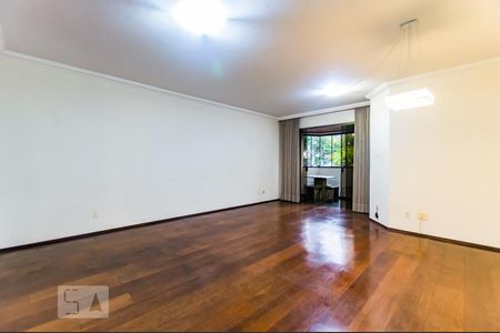 Sala de apartamento para alugar com 4 quartos, 117m² em Jardim Chapadão, Campinas