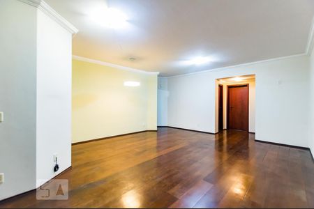 Sala de apartamento para alugar com 4 quartos, 117m² em Jardim Chapadão, Campinas