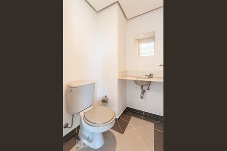 Lavabo de apartamento para alugar com 3 quartos, 138m² em Notre Dame, Campinas