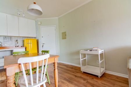 sala e cozinha de apartamento para alugar com 1 quarto, 46m² em Vila Buarque, São Paulo