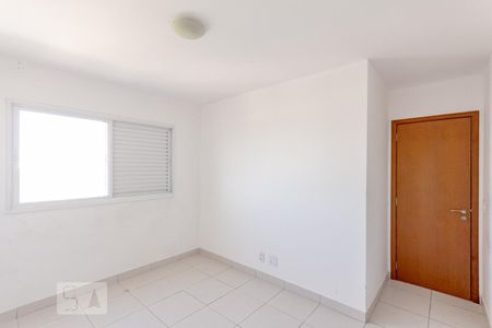 Quarto 1 de apartamento para alugar com 2 quartos, 127m² em Village Veneza, Goiânia