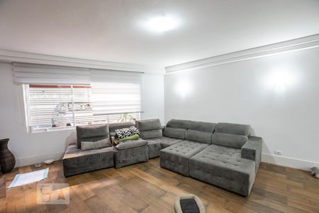 Sala de casa para alugar com 3 quartos, 140m² em Parque Jabaquara, São Paulo