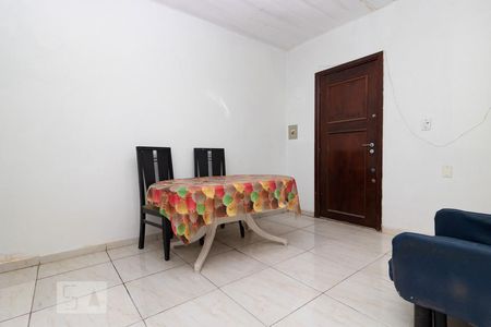 Sala de casa de condomínio para alugar com 2 quartos, 60m² em Vila Isabel, Rio de Janeiro