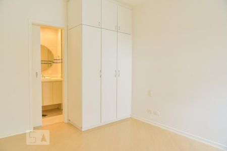 Suíte de apartamento à venda com 2 quartos, 106m² em Sumaré, São Paulo