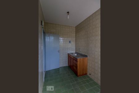 Cozinha de apartamento à venda com 2 quartos, 53m² em Cavalhada, Porto Alegre