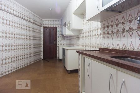 Cozinha de apartamento à venda com 2 quartos, 146m² em Centro, Campinas