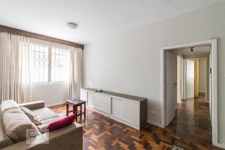 Sala para 2 ambientes de apartamento para alugar com 3 quartos, 139m² em Centro, Curitiba