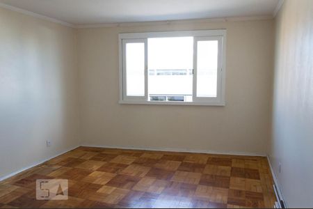 Quarto 2 de apartamento para alugar com 3 quartos, 90m² em Navegantes, Porto Alegre