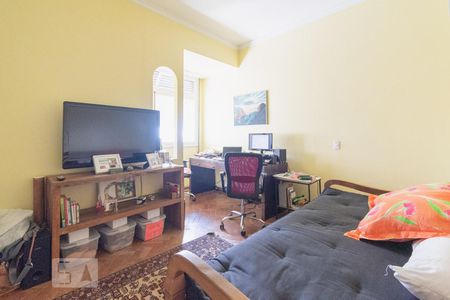 Apartamento à venda com 230m², 3 quartos e sem vaga Apartamento à venda com 230m², 3 quartos e sem vagaSuíte