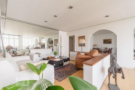 Apartamento à venda com 230m², 3 quartos e sem vaga Apartamento à venda com 230m², 3 quartos e sem vagaSala