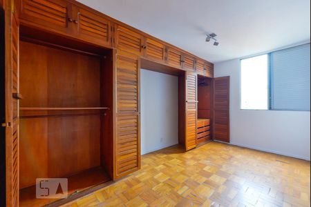 Suíte de apartamento para alugar com 3 quartos, 117m² em Pinheiros, São Paulo