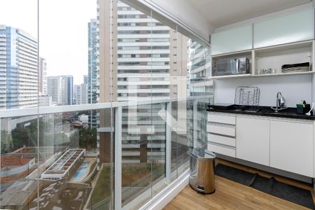 Varanda/ Cozinha de apartamento para alugar com 1 quarto, 48m² em Vila Gertrudes, São Paulo