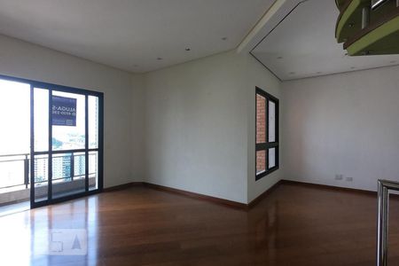 Apartamento à venda com 270m², 4 quartos e 4 vagasSala