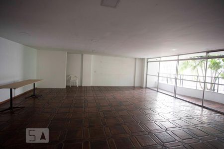 Área comum de apartamento à venda com 3 quartos, 130m² em Icaraí, Niterói