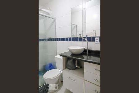 Banheiro de apartamento à venda com 1 quarto, 45m² em República, São Paulo