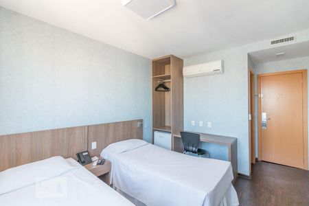 Quarto  de kitnet/studio para alugar com 1 quarto, 20m² em Palmares, Belo Horizonte