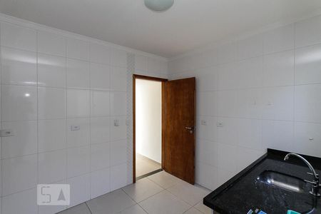 cozinha de casa à venda com 3 quartos, 100m² em Vila Carrão, São Paulo